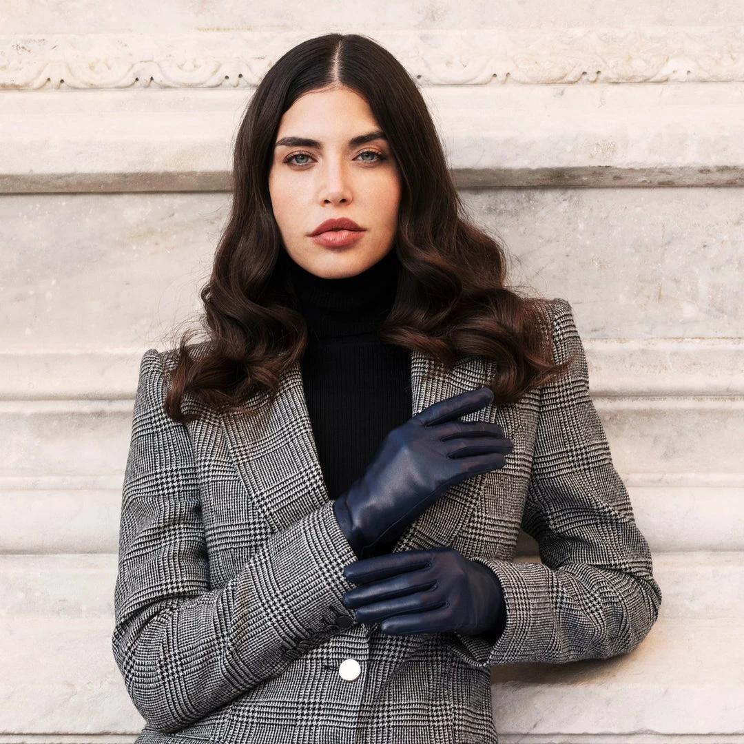 Fratelli Orsini Isabella (navy) - Lambskin Leather Gloves With Cashmere Lining Women's Gloves 6 Fratelli Orsini Isabella (navy) - Lambskin Leather Gloves With Cashmere Lining Women's Gloves